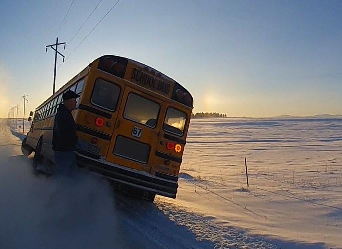 Cascade County Sheriff Officers Assist Children in Extreme Cold