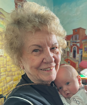Obituary of Lorraine (Loreen) Dalke Peressini