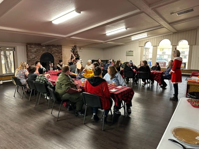 Alliance for Youth Has Successful Youth Resource Center Christmas Party