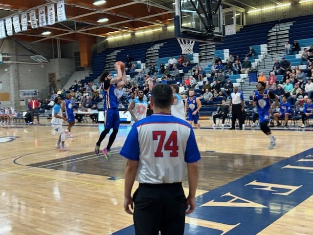 Salem Capitals Deny the Great Falls Electric Their Tenth Win of the Season
