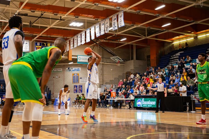 Electric Earn Weekend Split in Washington Falling 98-82 to the Wenatchee Bighorns on Saturday