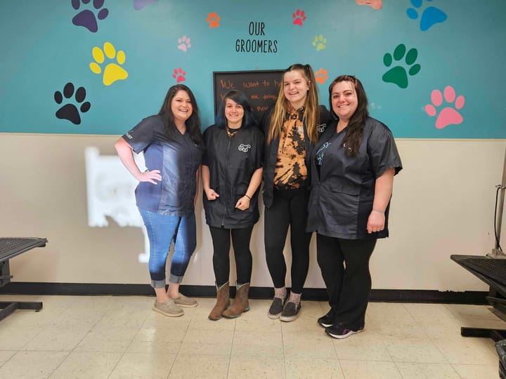 Petco Grooming Salon Announces New Crew