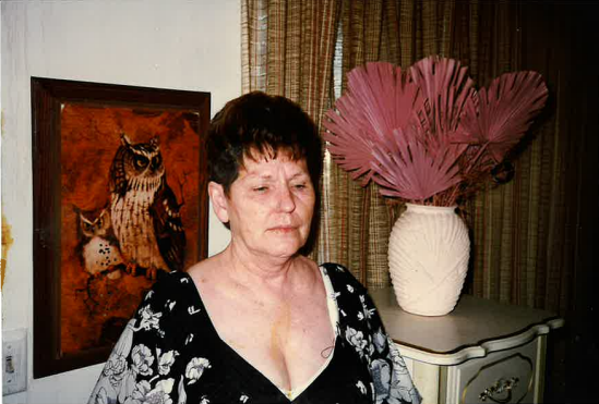 Obituary of Robbie L. (Cotton) Edwards