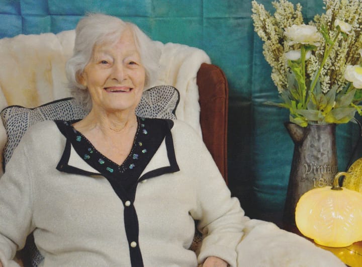 Obituary of Juanita Delphine Oakley