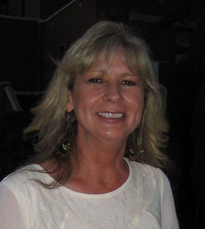Obituary of Elizabeth Hurley