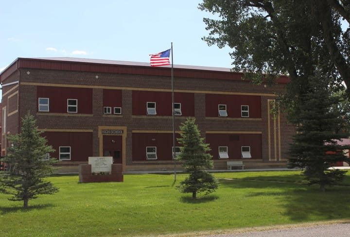 Simms High School Recognizes Seniors